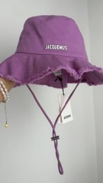 Панама  Jacquemus