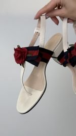 Босоніжки з квіткою Gucci - Зображення 2